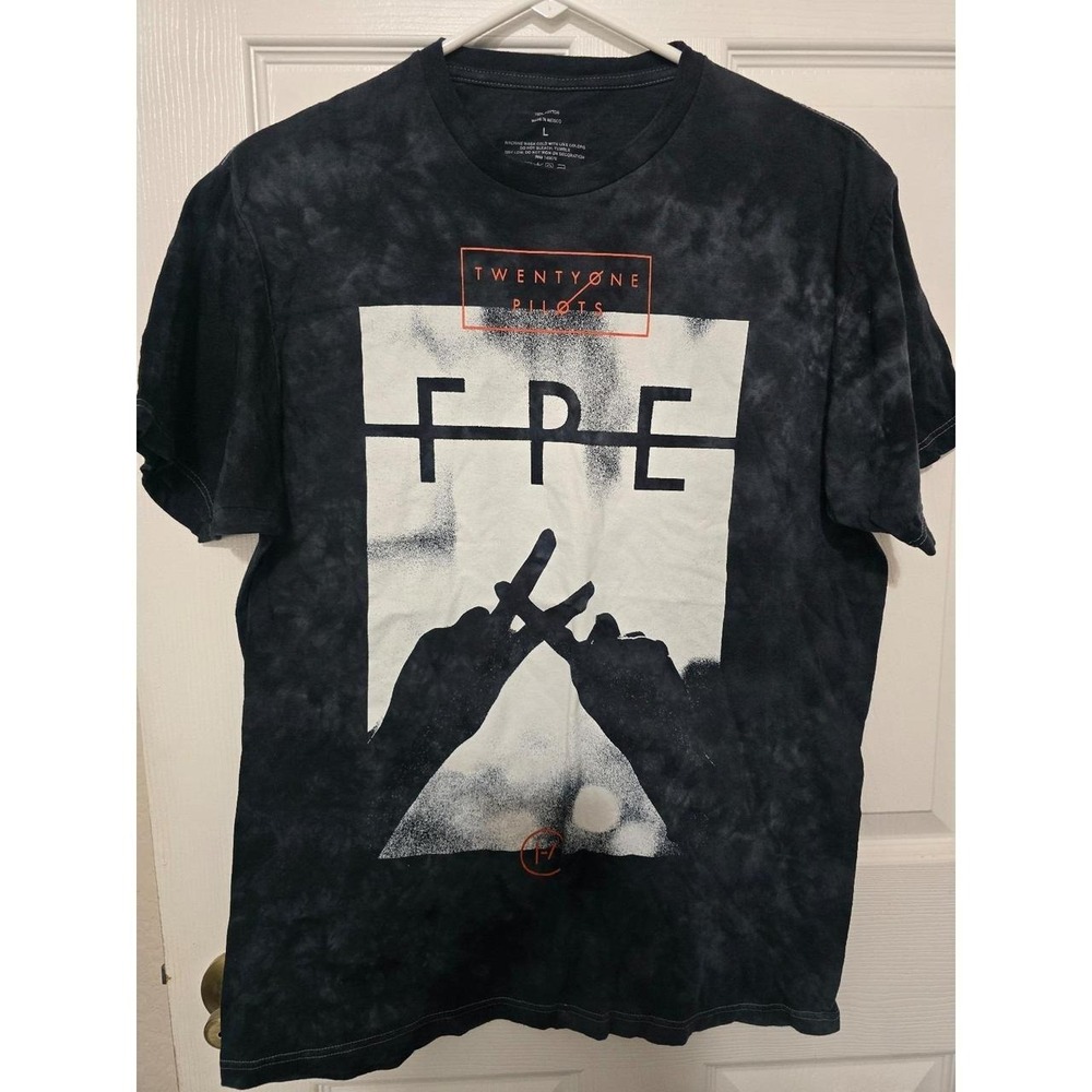 Twenty One Pilots FPE Blurryface Era Tie Dye Graphic Tee Size Large 100% Cotton